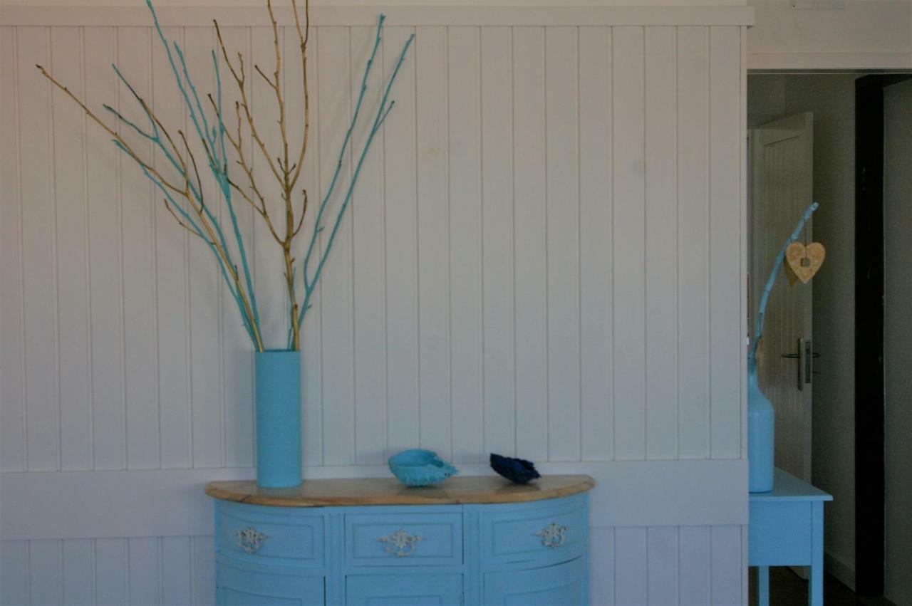 Blue Apartment Parede Beach House Extérieur photo